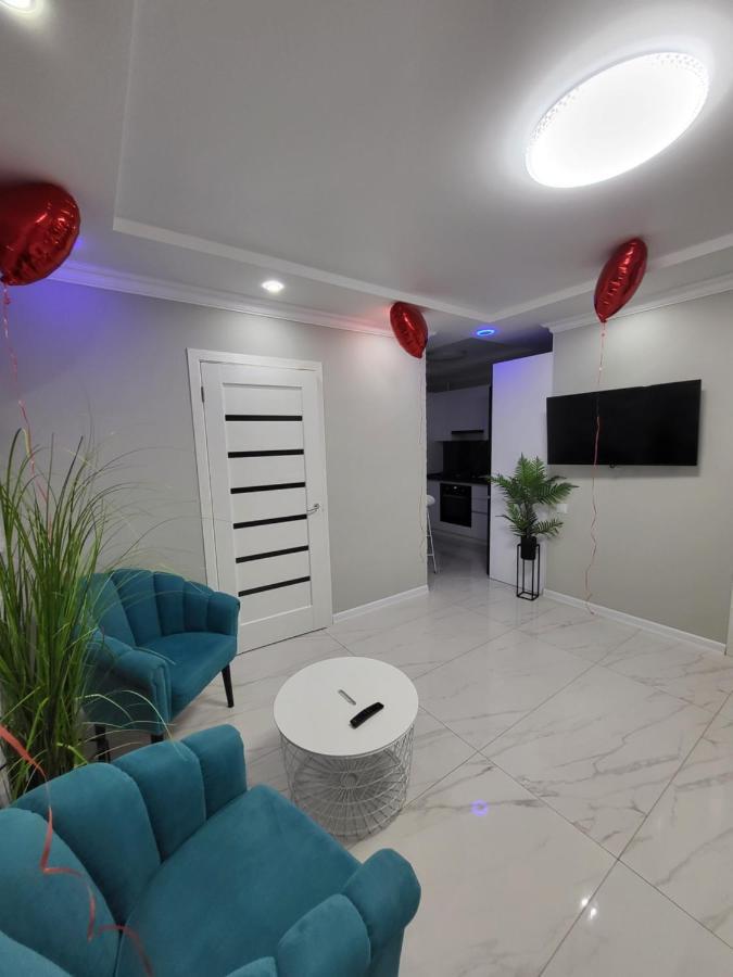 Vip Apartment For Lovers In キシナウ エクステリア 写真